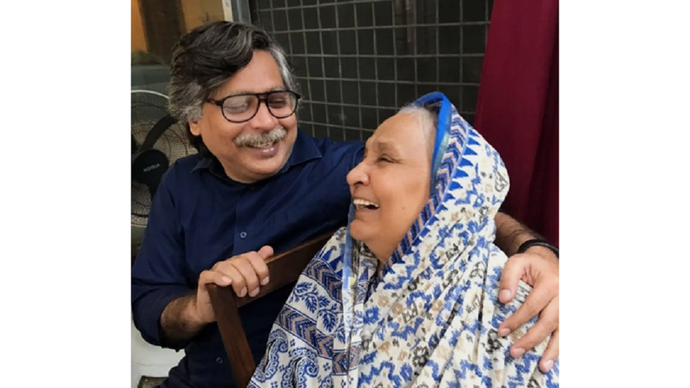 আমার কিশোরী মা
