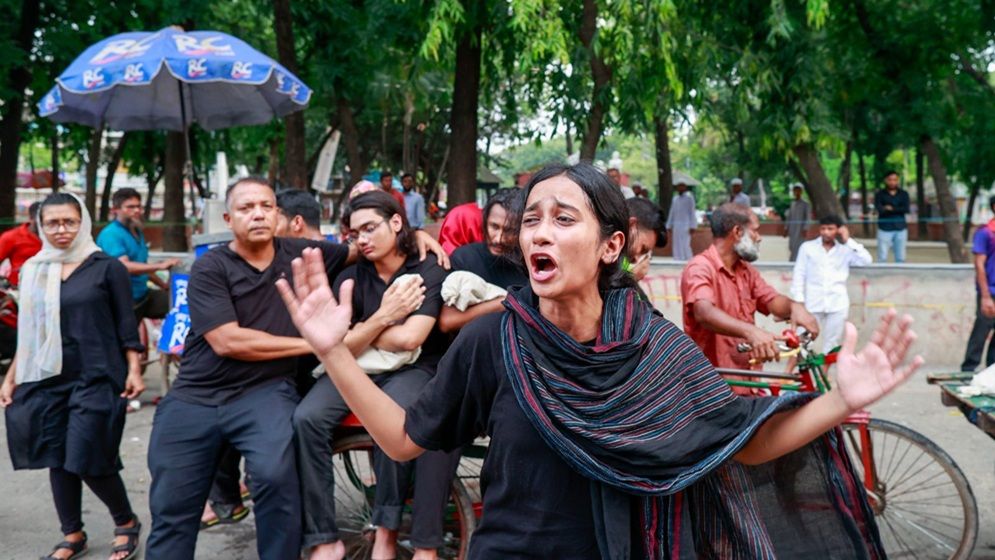 প্রাচ্যনাট-এর চলমান পারফরম্যান্স 'শিশুমর্গ'