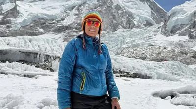 এভারেস্ট চূড়ায় বাংলাদেশের তৃতীয় নারী