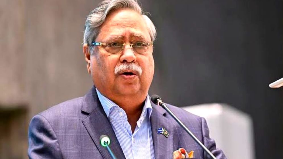 রাষ্ট্রপতির ‘জ্বর’ ও বঙ্গভবনের ছুটির দরখাস্ত
