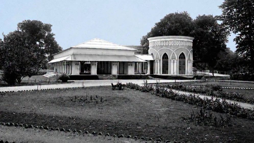 ইতিহাসের গায়ে সাম্প্রদায়িক ক্ষোভের আতর
