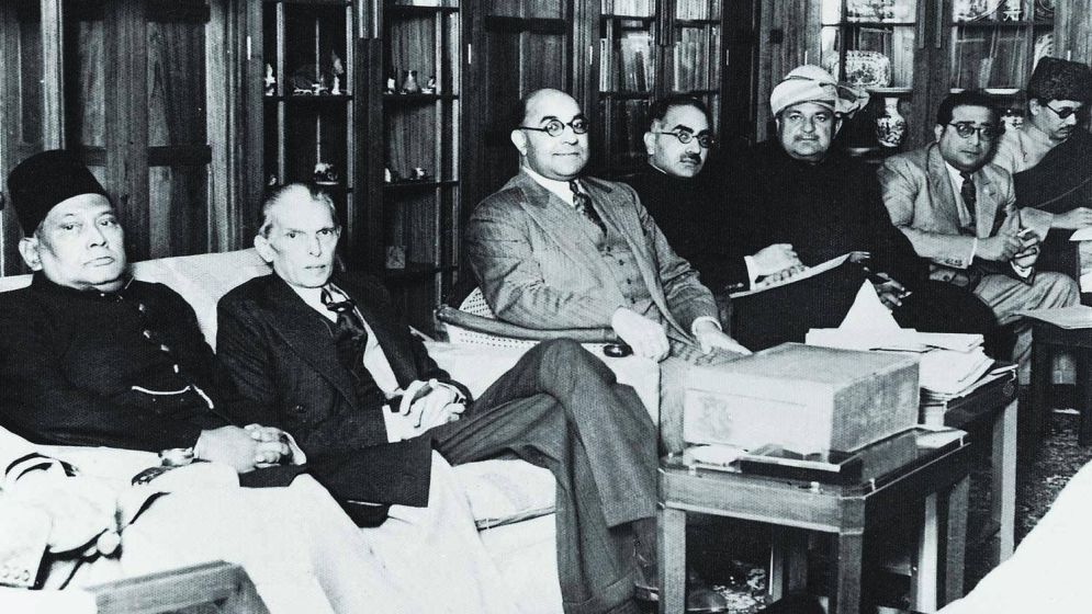 জিন্নাহ ফিরে এলেন, জনগণ গেল কোথায়?