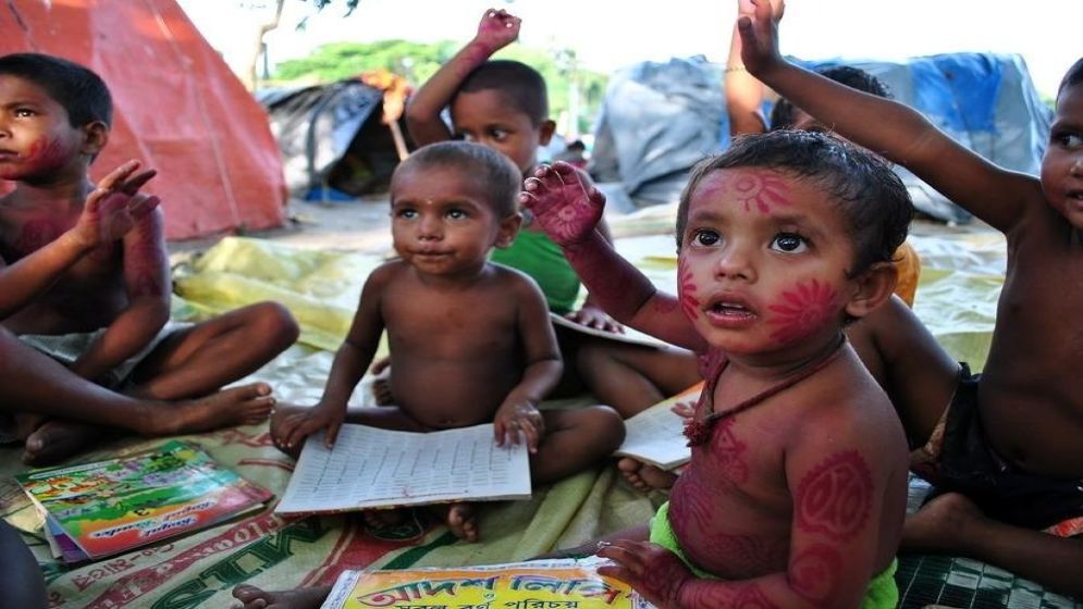 বিপন্ন শিশুর শৈশব ও নিরাপত্তা